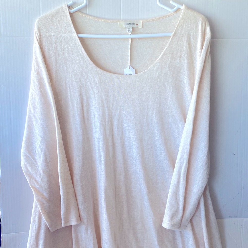Beautiful lace bottom blouse
